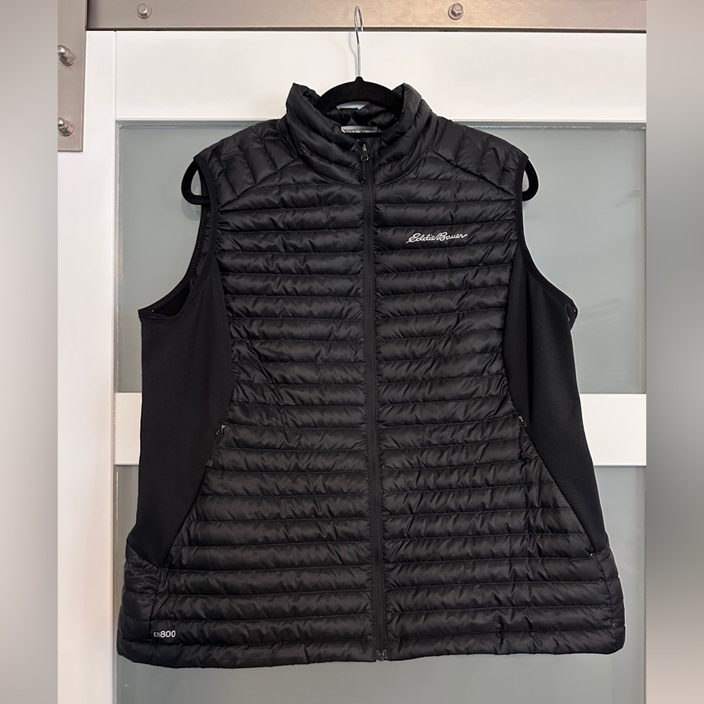 Eddie Bauer Women's MicroTherm® Down Vest-Size XL-Black